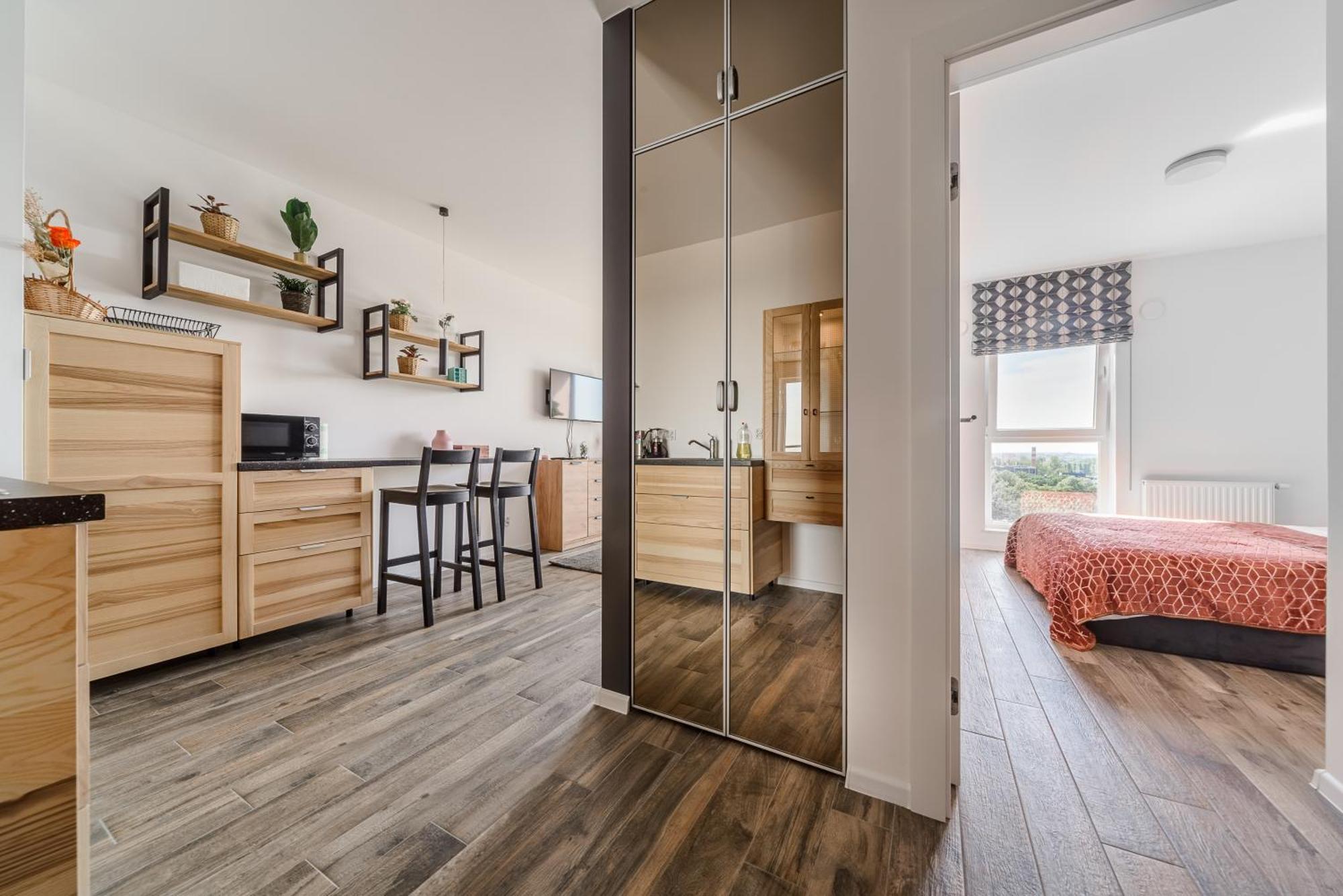 Lumina Apartments With Parking, Balcony Lodz Екстер'єр фото